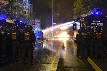 G20 Demonstration und Ausschreitungen im Schanzenviertel in Hamburg