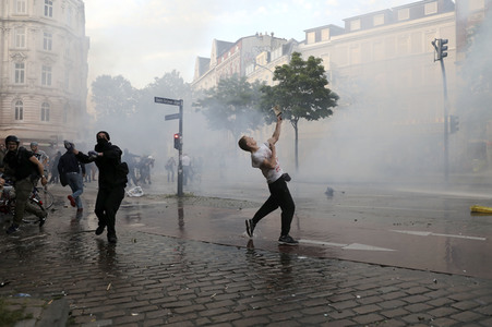 G20 Demonstration und Ausschreitungen im Schanzenviertel in Hamburg