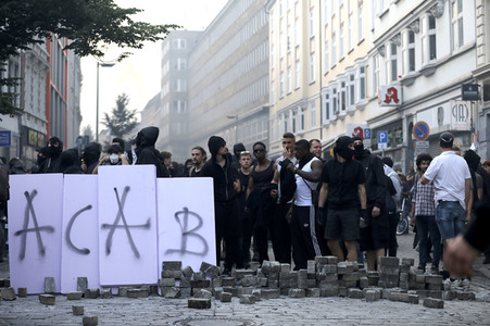 G20 Demonstration und Ausschreitungen im Schanzenviertel in Hamburg