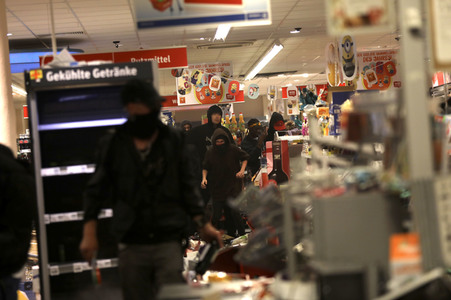 G20 Demonstration und Ausschreitungen im Schanzenviertel in Hamburg