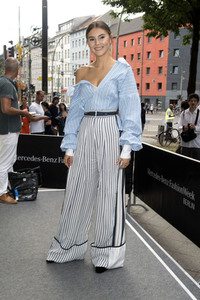 Prabal Gurung Fashion Show auf der Mercedes-Benz Fashion Week Berlin Spring/Summer 2018