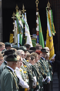 Kirchliche Trauung von Welfenprinz Ernst August und Ehefrau Ekaterina in Hannover