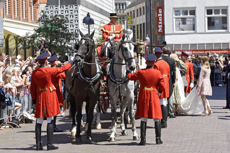 Kirchliche Trauung von Welfenprinz Ernst August und Ehefrau Ekaterina in Hannover