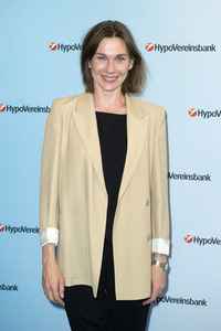 Vernissage 'Aus der Mitte' von Judith Milberg in Berlin