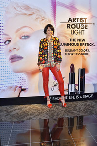 'Make Up For Ever' Promotionevent in Tokio