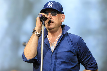 Konzert von Fury in the Slaughterhouse in Halle