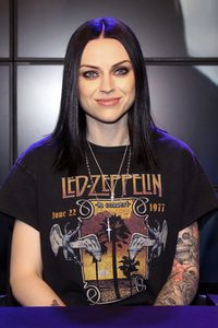 Autogrammstunde von Amy Macdonald in Hamburg