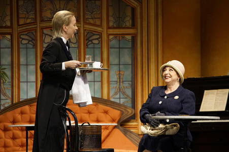 Theaterprobe 'Pension Schöller' in Berlin
