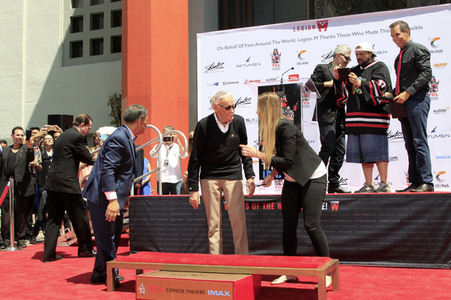 Hand and Footprint Ceremony mit Stan Lee in Los Angeles