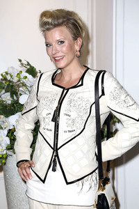 Liz Marlaux Fashion Show Winter 2017 in Hamburg
