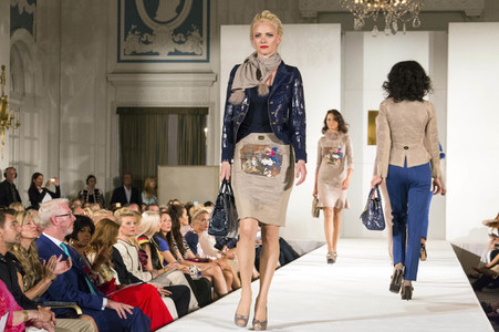 Liz Marlaux Fashion Show Winter 2017 in Hamburg