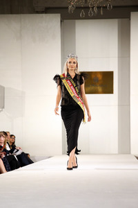 Liz Marlaux Fashion Show Winter 2017 in Hamburg