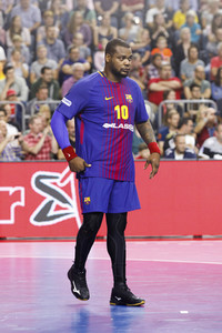 Handballspiel THW Kiel vs. FC Barcelona Lassa in Köln