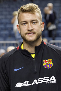 Handballspiel THW Kiel vs. FC Barcelona Lassa in Köln