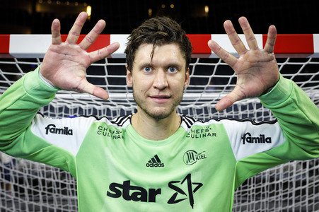 Handballspiel THW Kiel vs. FC Barcelona Lassa in Köln