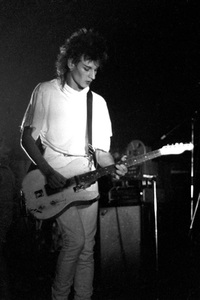 Konzert von Tones on Tail in London