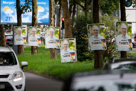 Bundestagswahlkampf-Plakate in Köln