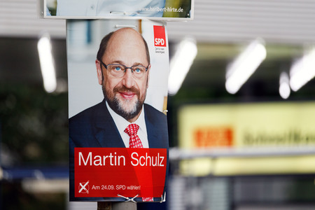 Bundestagswahlkampf-Plakate in Köln