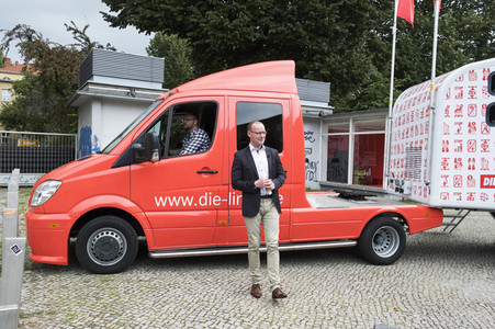 Die LINKE Wahlkampf-Truck Präsentation in Berlin