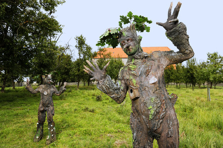 GEEK ART: Baumwesen / Tree-Beings Bodypainting