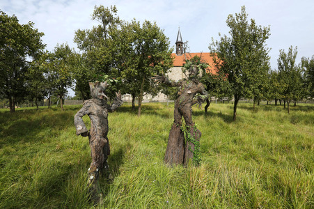 GEEK ART: Baumwesen / Tree-Beings Bodypainting