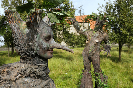 GEEK ART: Baumwesen / Tree-Beings Bodypainting