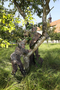 GEEK ART: Baumwesen / Tree-Beings Bodypainting
