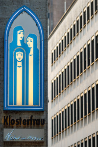 Symbolfoto Klosterfrau
