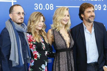 'Mother!' Photocall, 74. Internationale Filmfestspiele von Venedig