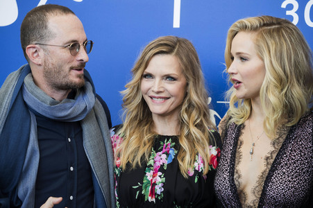 'Mother!' Photocall, 74. Internationale Filmfestspiele von Venedig