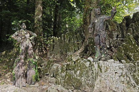 GEEK ART: Baumwesen / Tree-Beings Bodypainting
