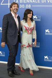 'Loving Pablo' Photocall, 74. Internationale Filmfestspiele von Venedig