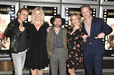 Filmpremiere 'Das schaffen wir schon' in Berlin