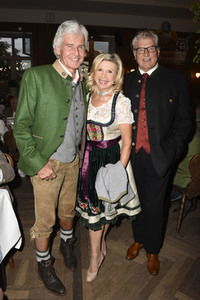 Hofbräu Festzelt Krugvorstellung 2017 in München