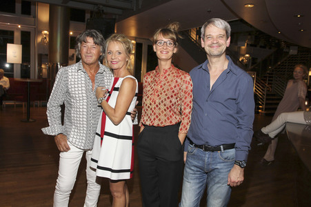 Premiere 'Als ob es regnen würde' in Hamburg