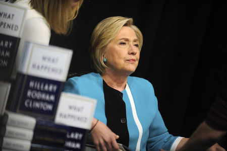 Buchsignierstunde mit Hillary Clinton in New York