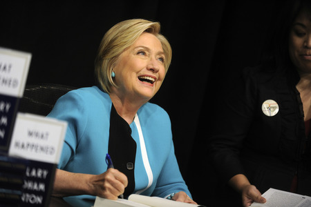 Buchsignierstunde mit Hillary Clinton in New York