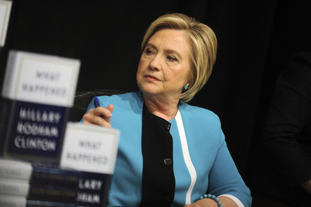 Buchsignierstunde mit Hillary Clinton in New York