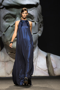 Ana Locking Fashion Show auf der Mercedes-Benz Fashion Week Madrid SS 2018