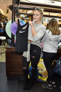 Promi Charity Flohmarkt in Berlin