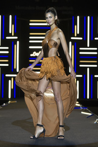 Dolores Cortes Fashion Show auf der Mercedes-Benz Fashion Week Madrid SS 2018