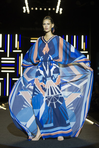 Dolores Cortes Fashion Show auf der Mercedes-Benz Fashion Week Madrid SS 2018