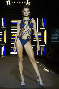 Dolores Cortes Fashion Show auf der Mercedes-Benz Fashion Week Madrid SS 2018