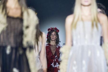Malne Fashion Show auf der Mercedes-Benz Fashion Week Madrid SS 2018