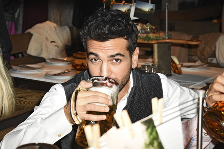 Oktoberfest 2017 Eröffnungsabend in der Käfer Wiesn-Schänke in München