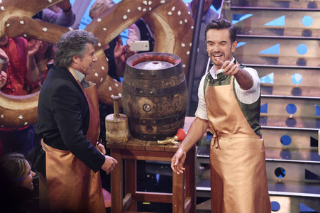 TV-Show 'Dirndl! Fertig! Los! Die Oktoberfestshow 2017' in München