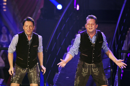 TV-Show 'Dirndl! Fertig! Los! Die Oktoberfestshow 2017' in München