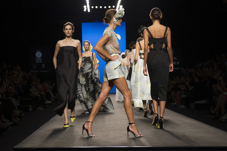 Alvarno y The 2nd Skin Co Fashion Show auf der Mercedes-Benz Fashion Week Madrid SS 2018