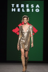 Teresa Helbig Fashion Show auf der Mercedes-Benz Fashion Week Madrid SS 2018