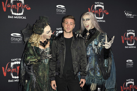Musicalpremiere 'Tanz der Vampire' in Hamburg